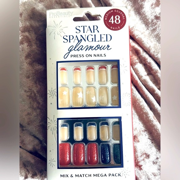 2/$13🍁2 pks Star Spangled Glamour Press On Nails - Red, Blue, Cream - Picture 1 of 4